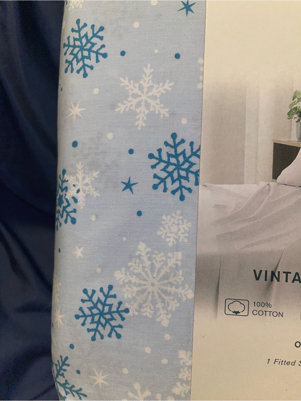 Linden Snowflake Print Sheet Set in Light Blue and White - Picture 3 of 5